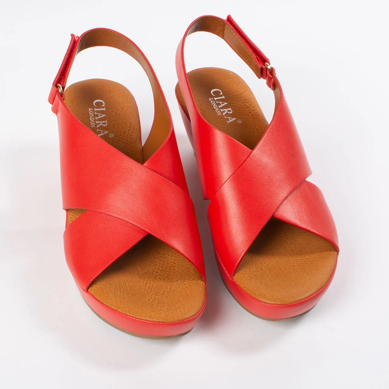 Clara Wedge | Red