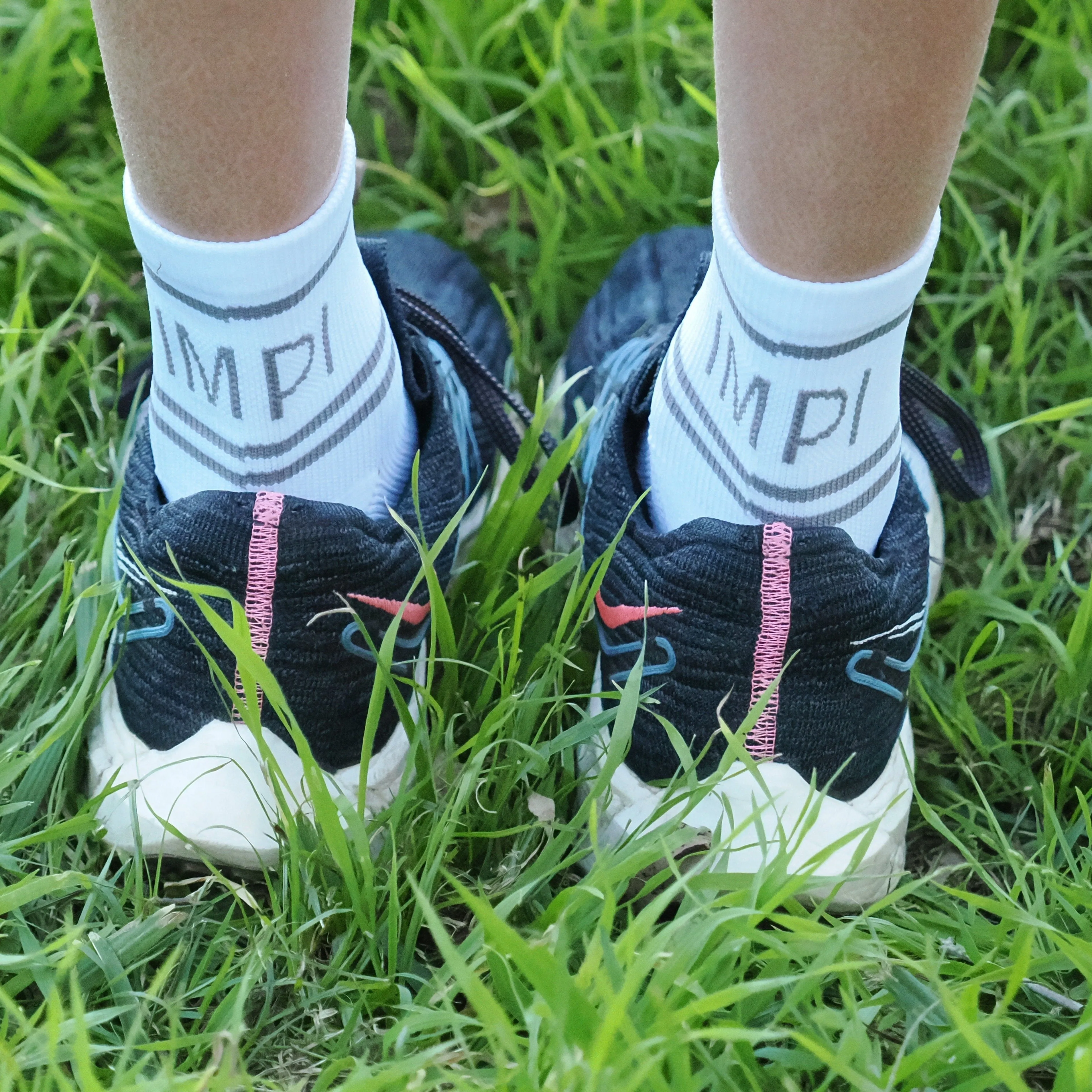 IMPI Shorter Crew Socks - White/Grey