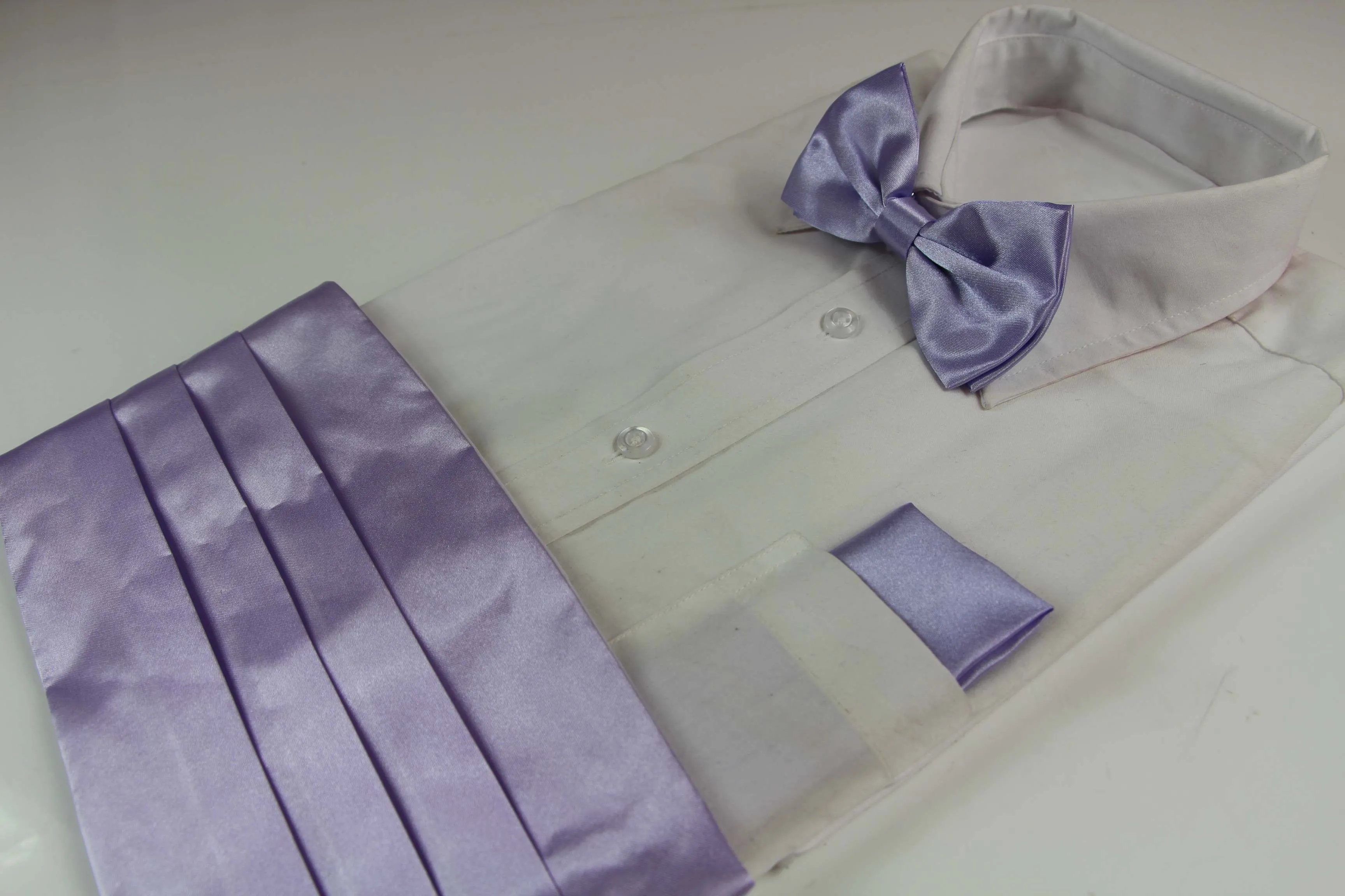 Mens Lavender Cummerbund & Matching Plain Bow Tie And Pocket Square Set