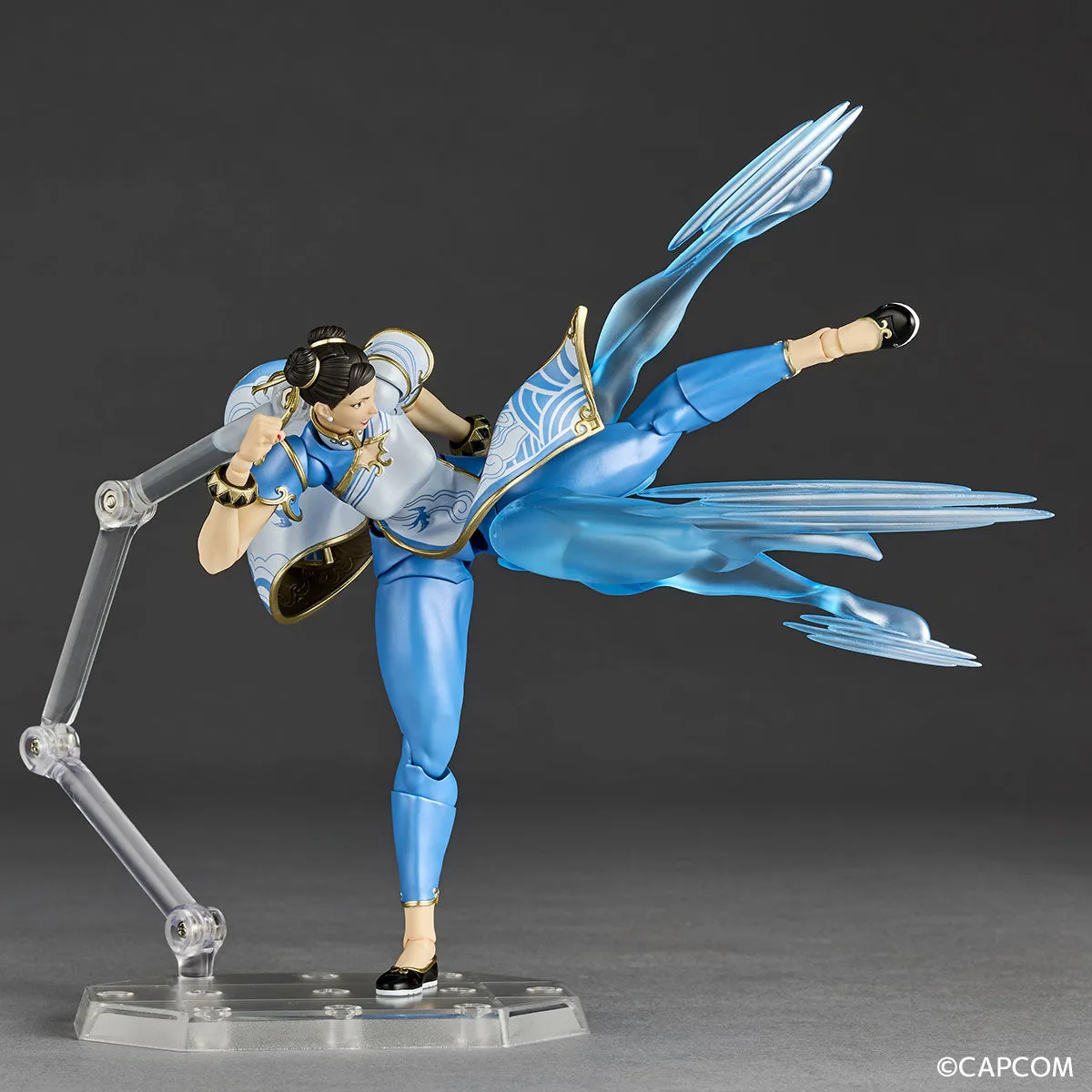 Revoltech Amazing Yamguchi Street Fighter Chun-Li