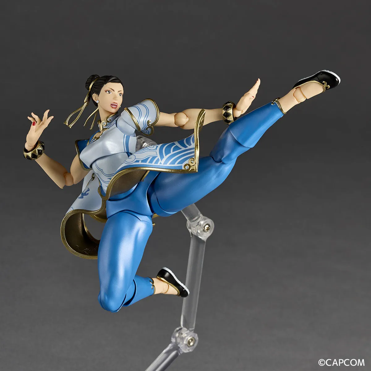 Revoltech Amazing Yamguchi Street Fighter Chun-Li