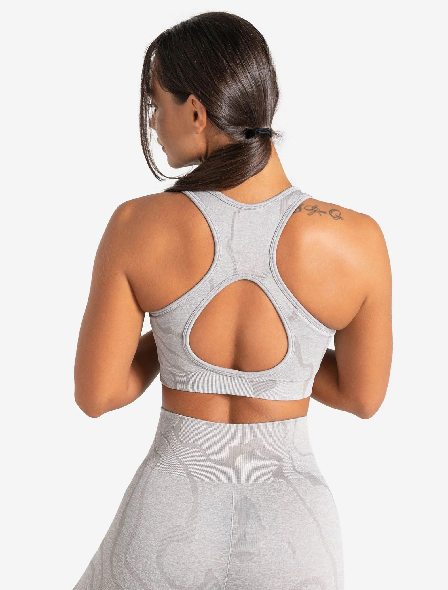 Sustainable Seamless Sports Bra - Cloud Grey