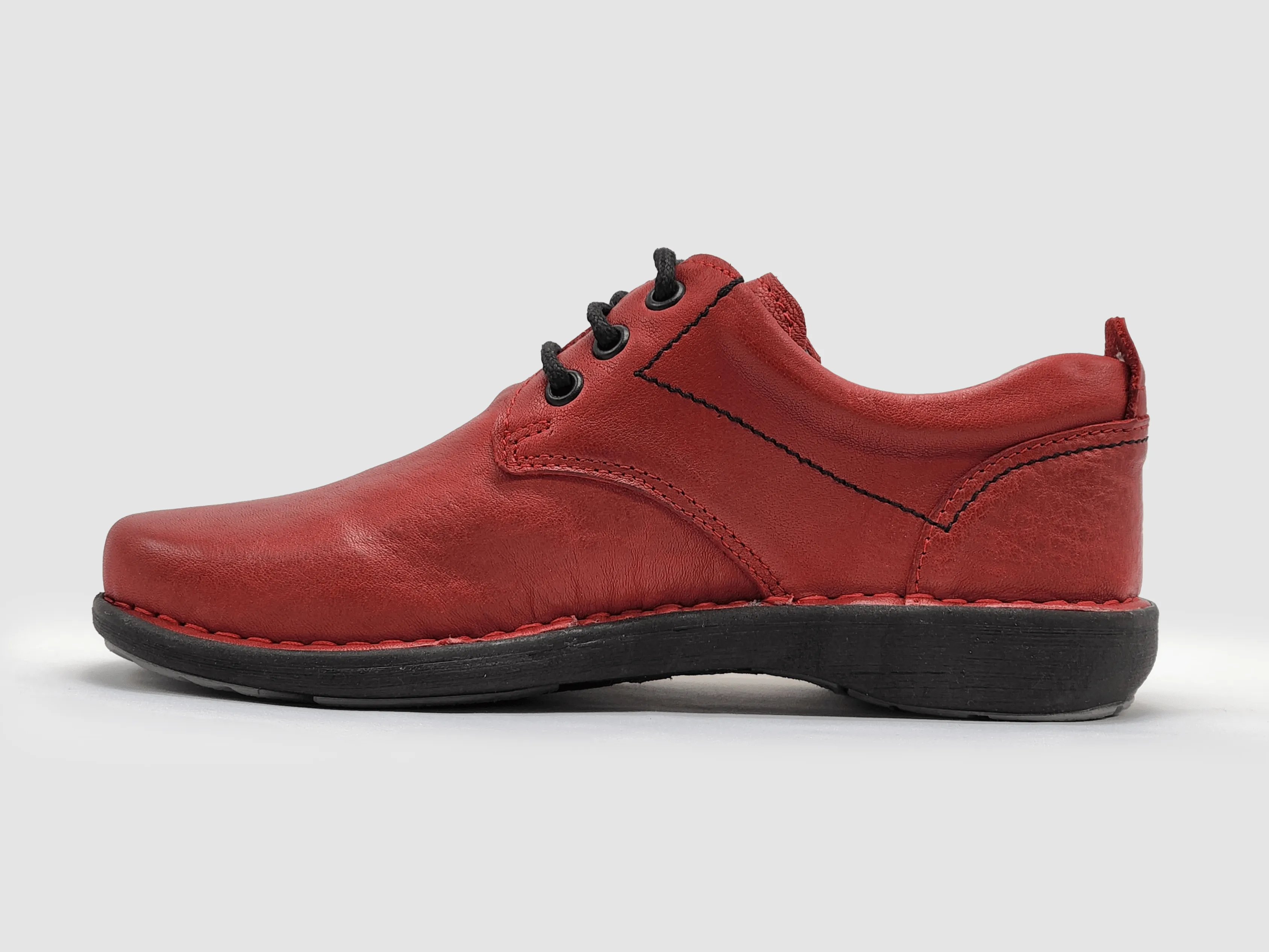 Women's Old-Fashioned Leather Shoes - Red